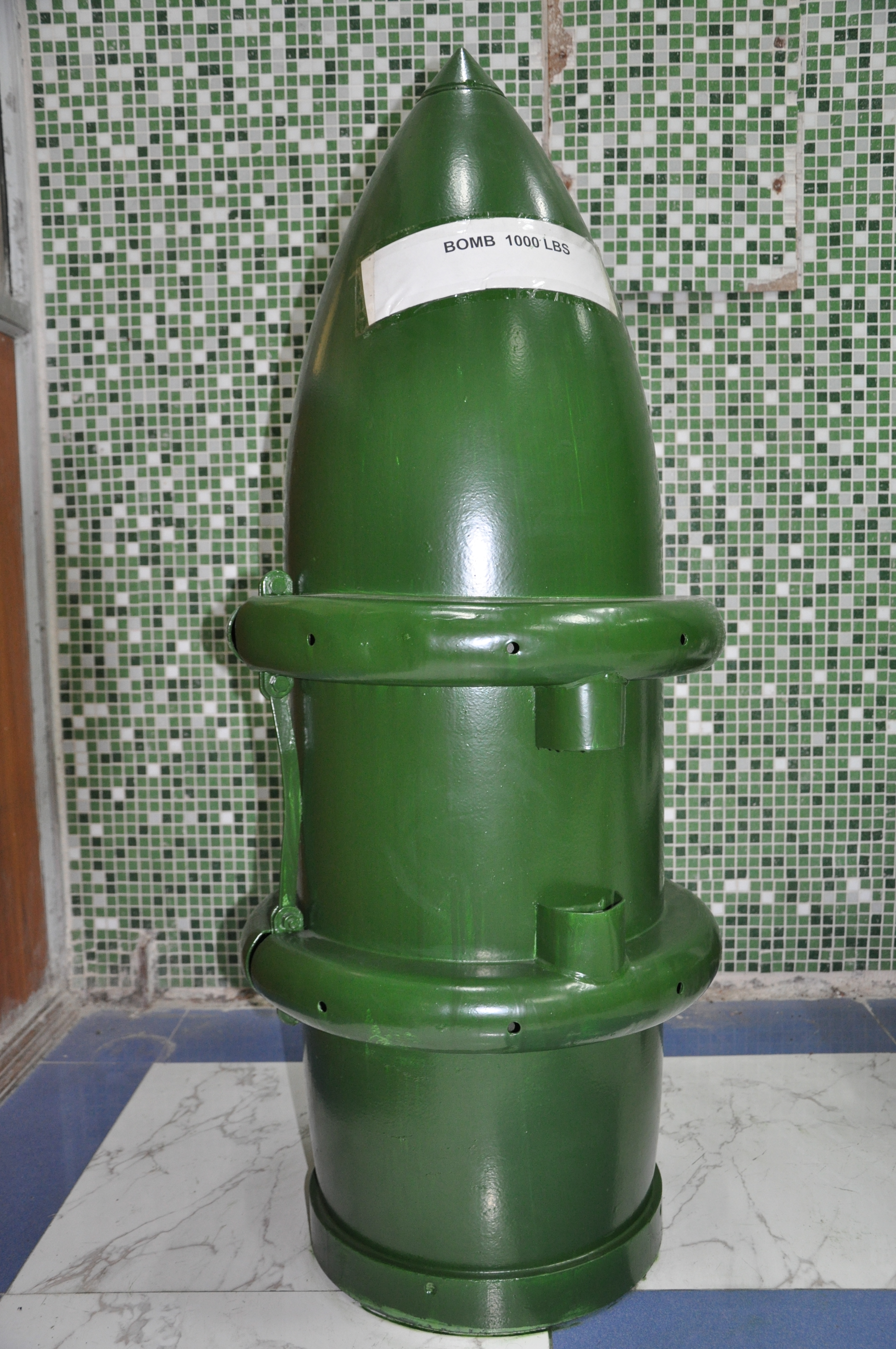 Complete Body of 1000 LBS Bomb - Yantra India Limited